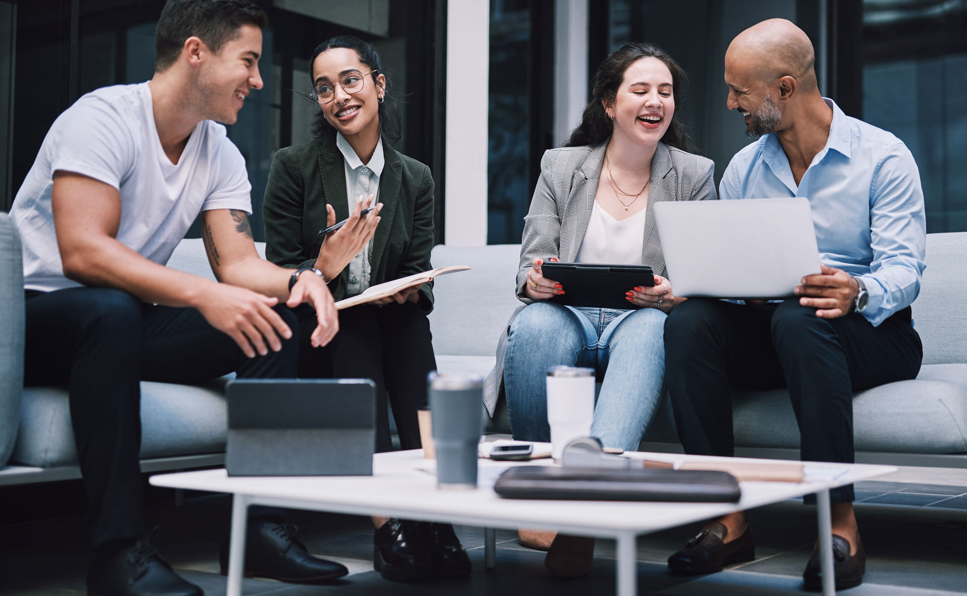 Global Investment Trends: Opportunities and Risks in 2023